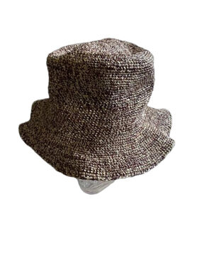 Woven brown brimmed slouchy hat